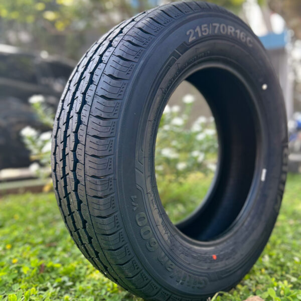 Marca: Giti Diseño: Van 600V1 Medida: 215/70R16C 8PR - Imagen 4